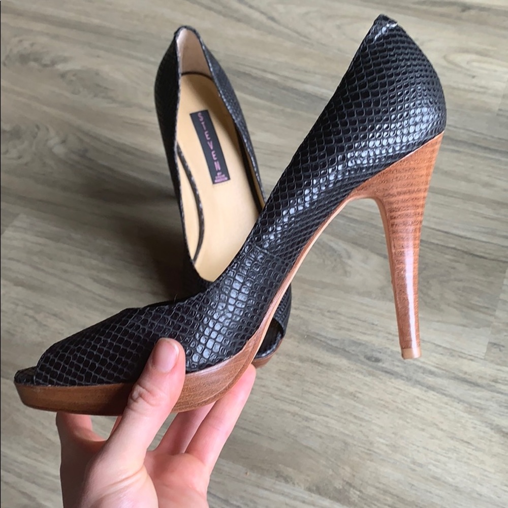 Steve Madden Alligator Pumps